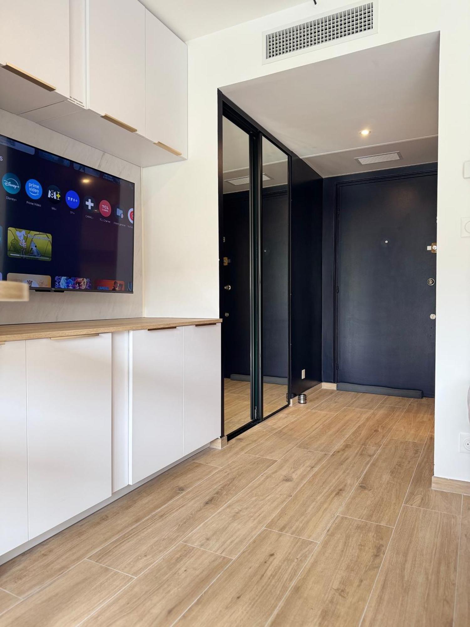 Cosy Appartement, Centre-Ville Cannes, Terrasse, Clim Экстерьер фото